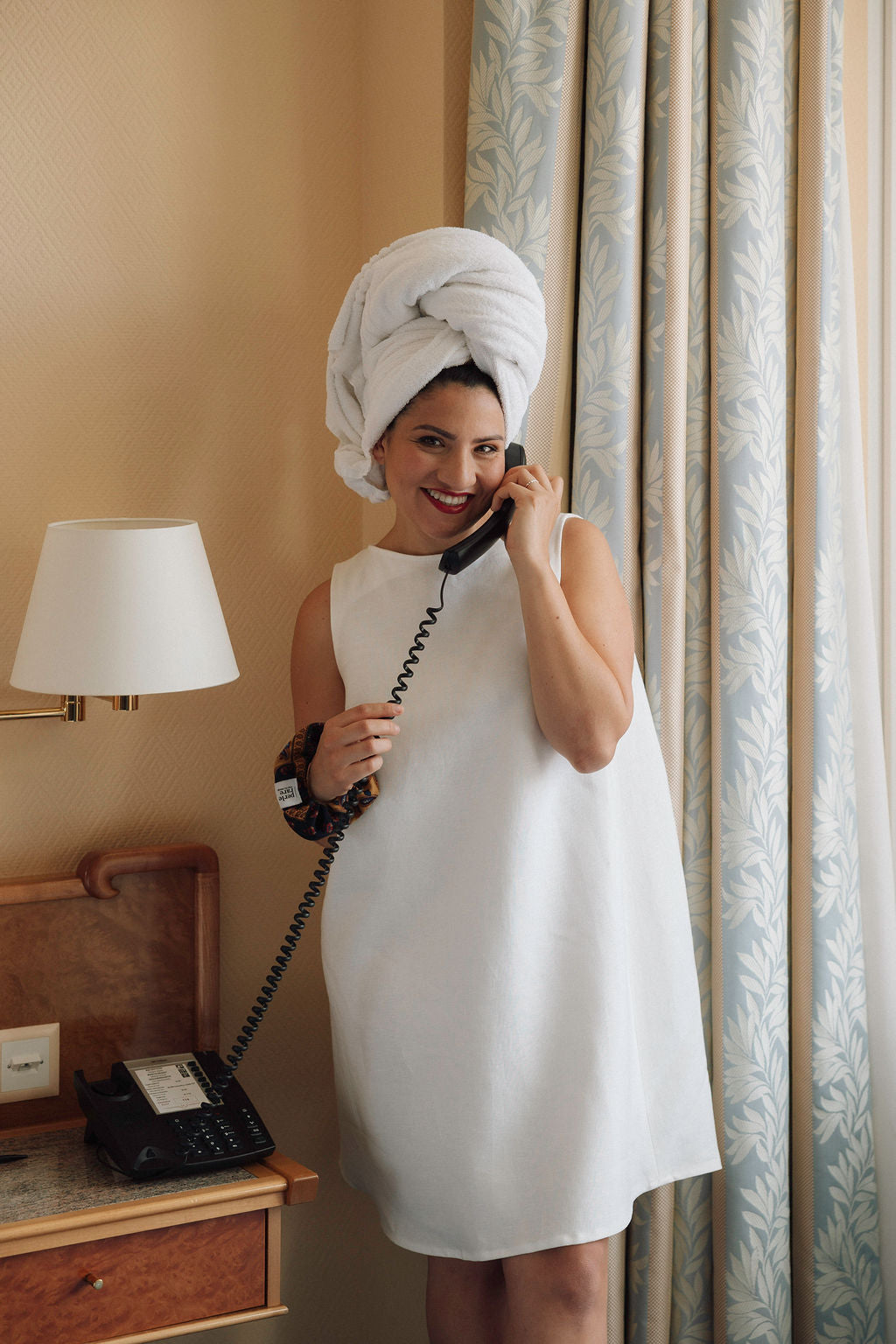 DAS KLEINE LEINENKLEID