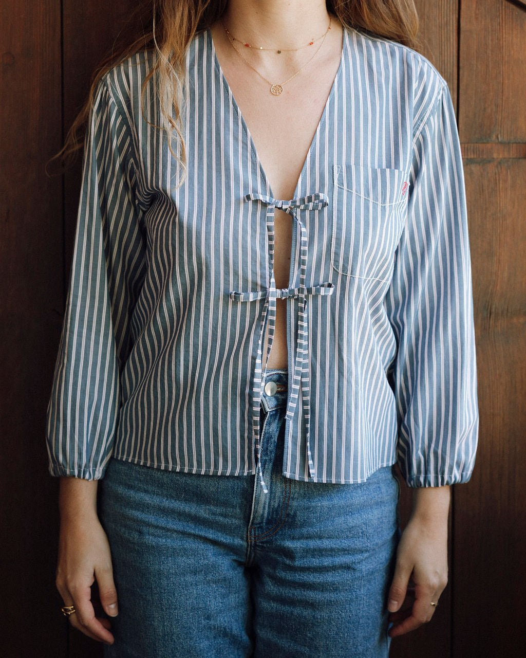 CHARLY'S CAFÉ - S/M